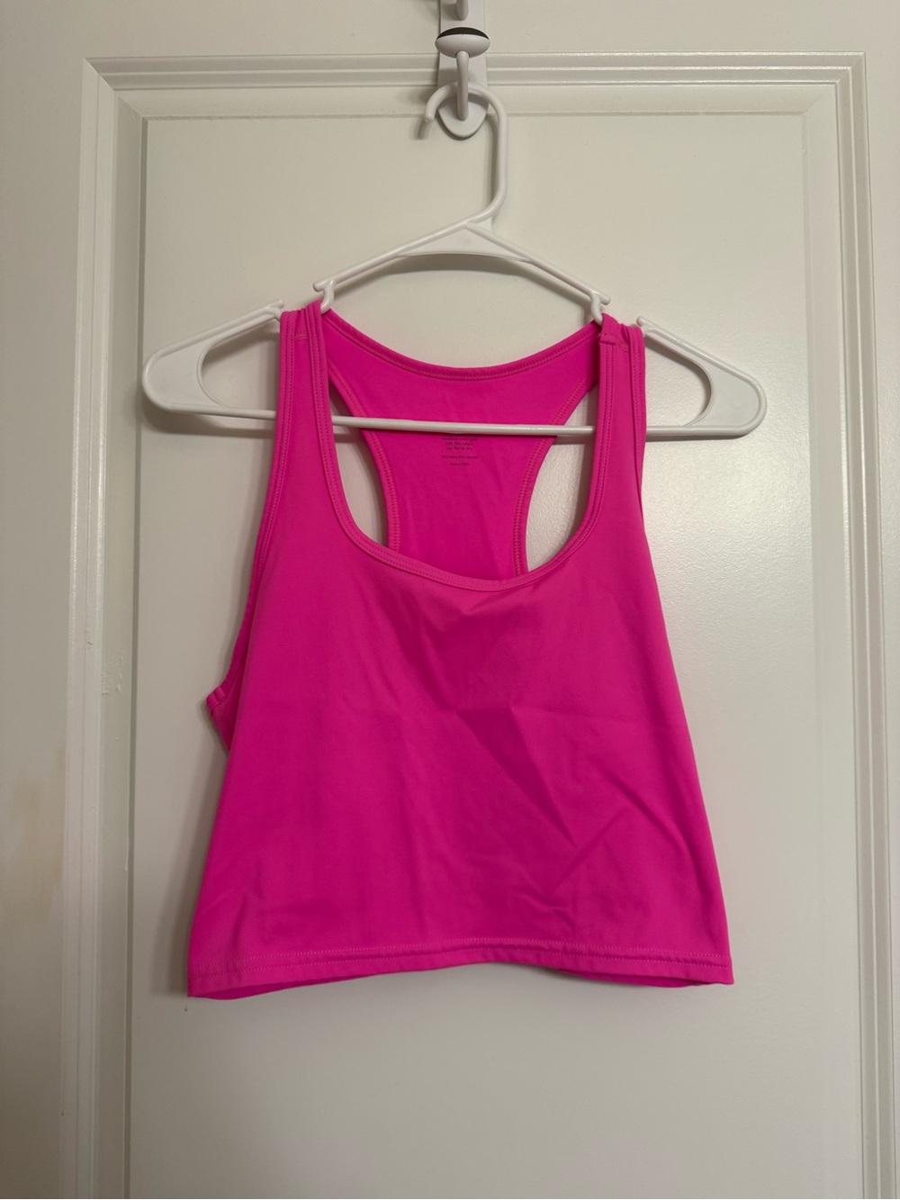 Fleo Racerback Crop Tank - Hot Pink